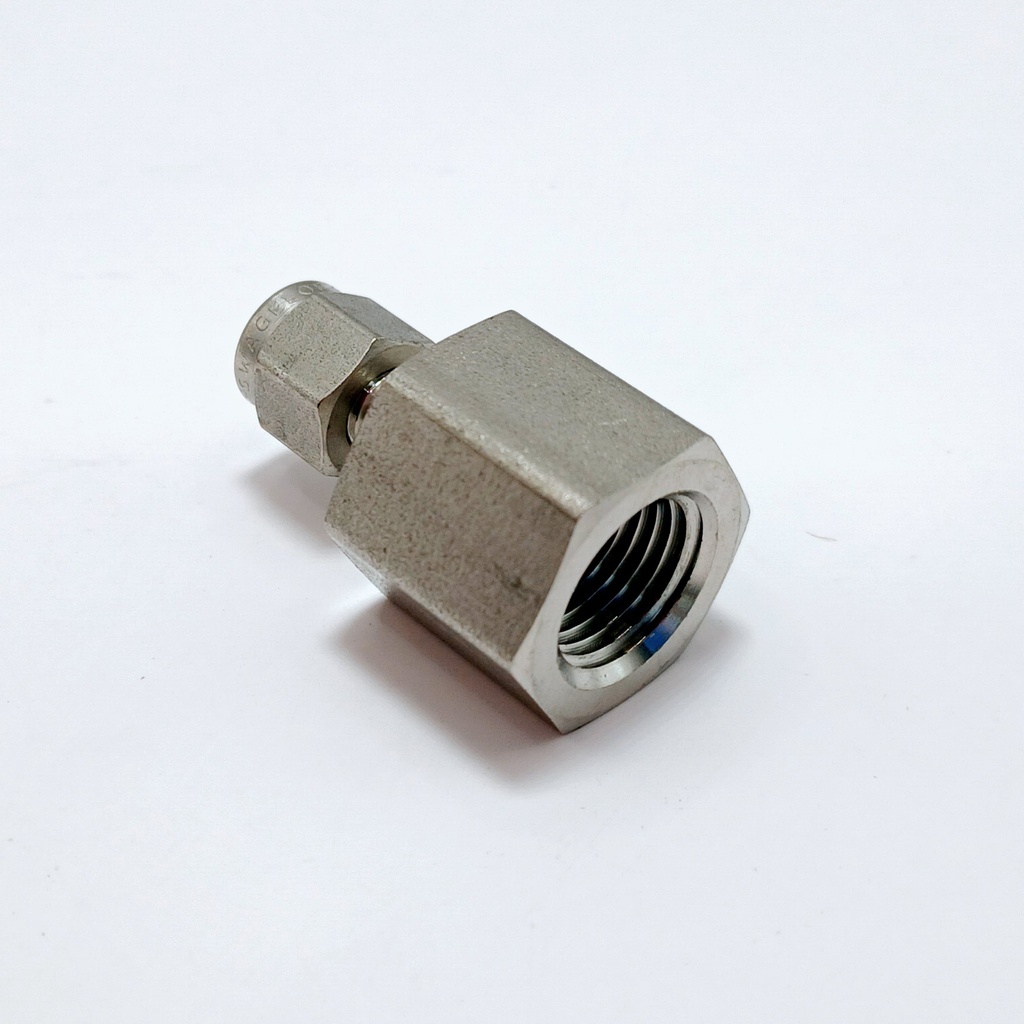 Female connector SS-100-7-2
