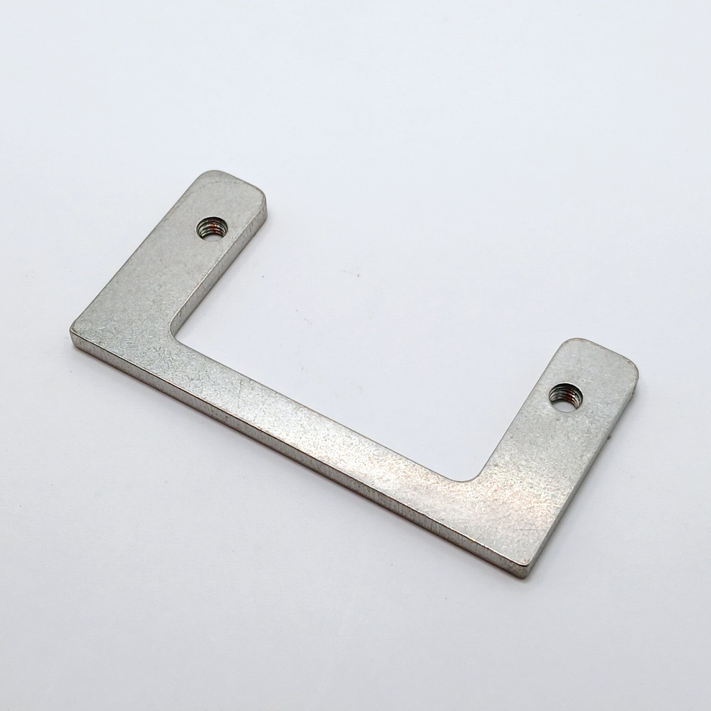 Plate for battery holder